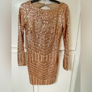 L’atiste sequin dress gold rose size M